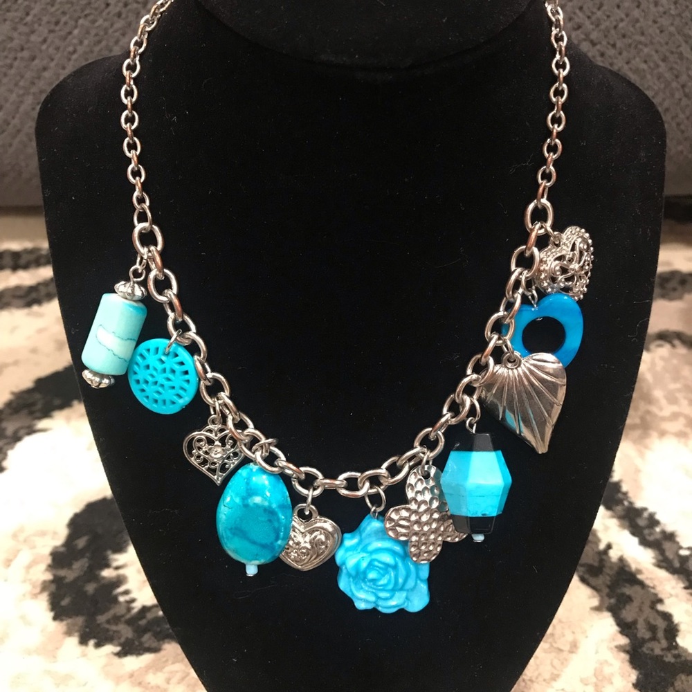 Costume Necklace with matching bracelet
